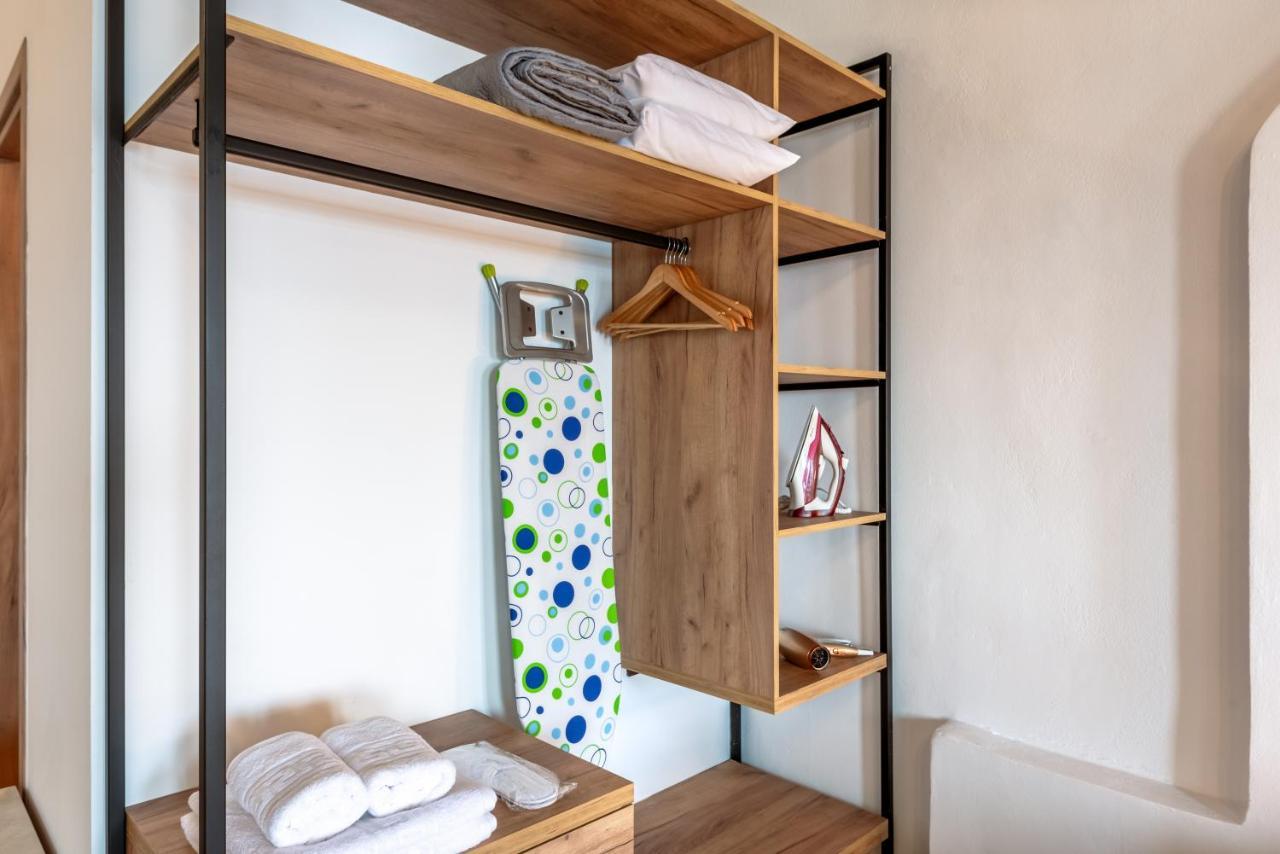Superb Apartments Kriaras Sea View In Sfakia Khóra Sfakíon 外观 照片