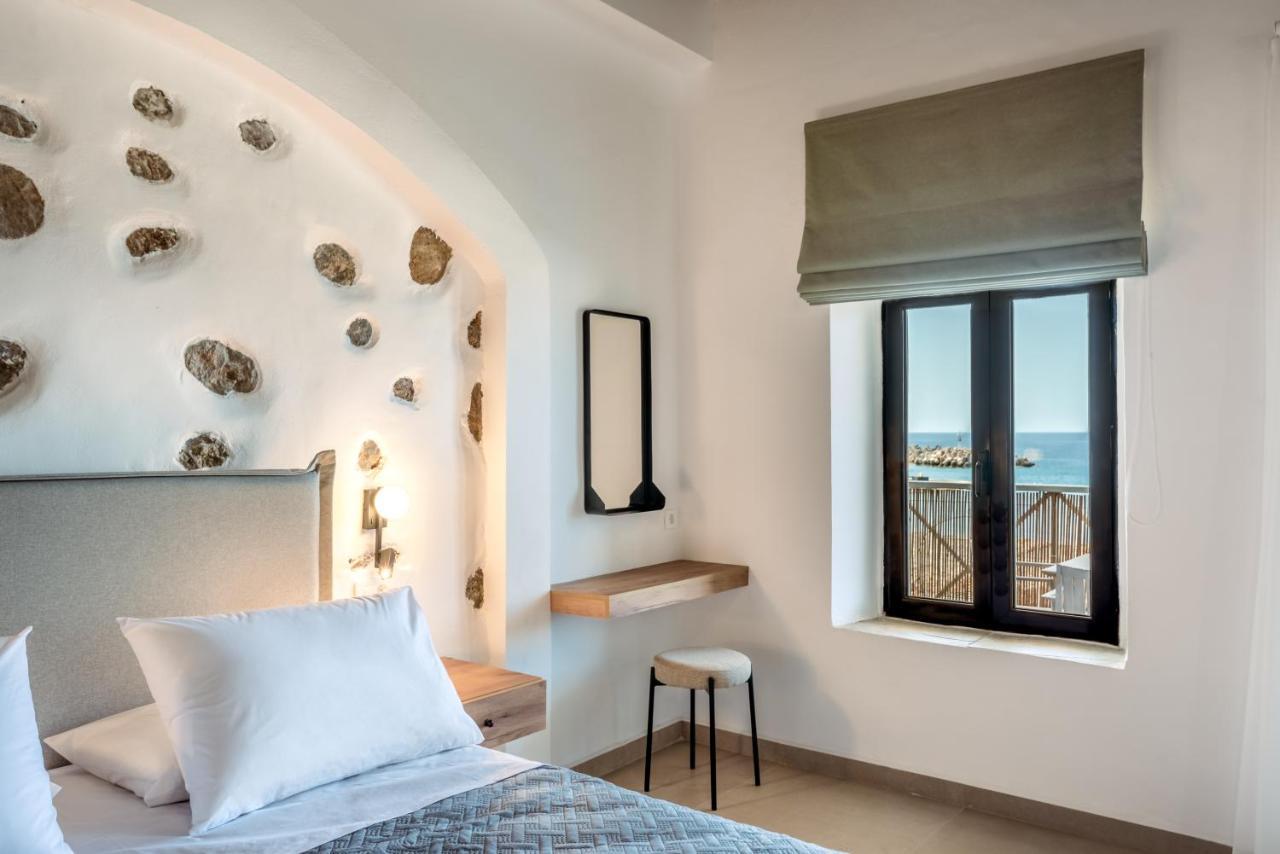 Superb Apartments Kriaras Sea View In Sfakia Khóra Sfakíon 外观 照片