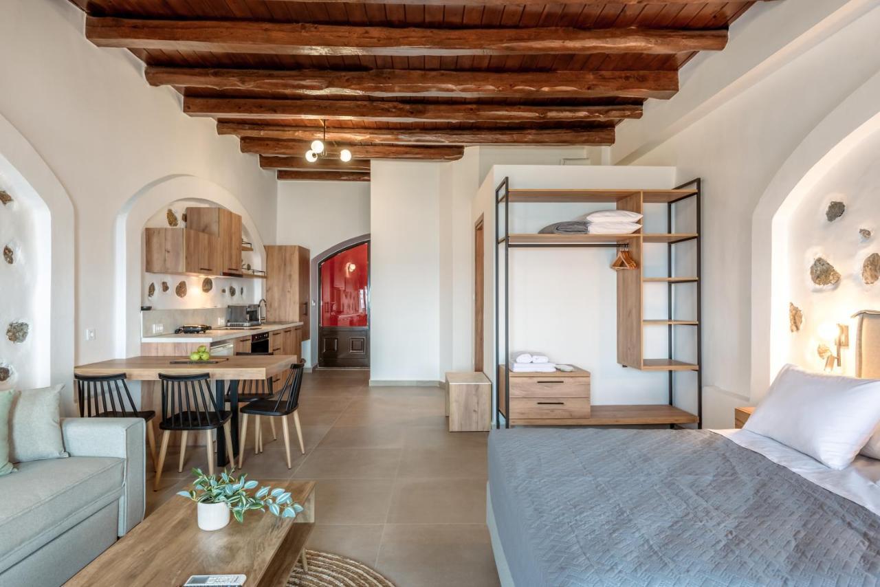 Superb Apartments Kriaras Sea View In Sfakia Khóra Sfakíon 外观 照片