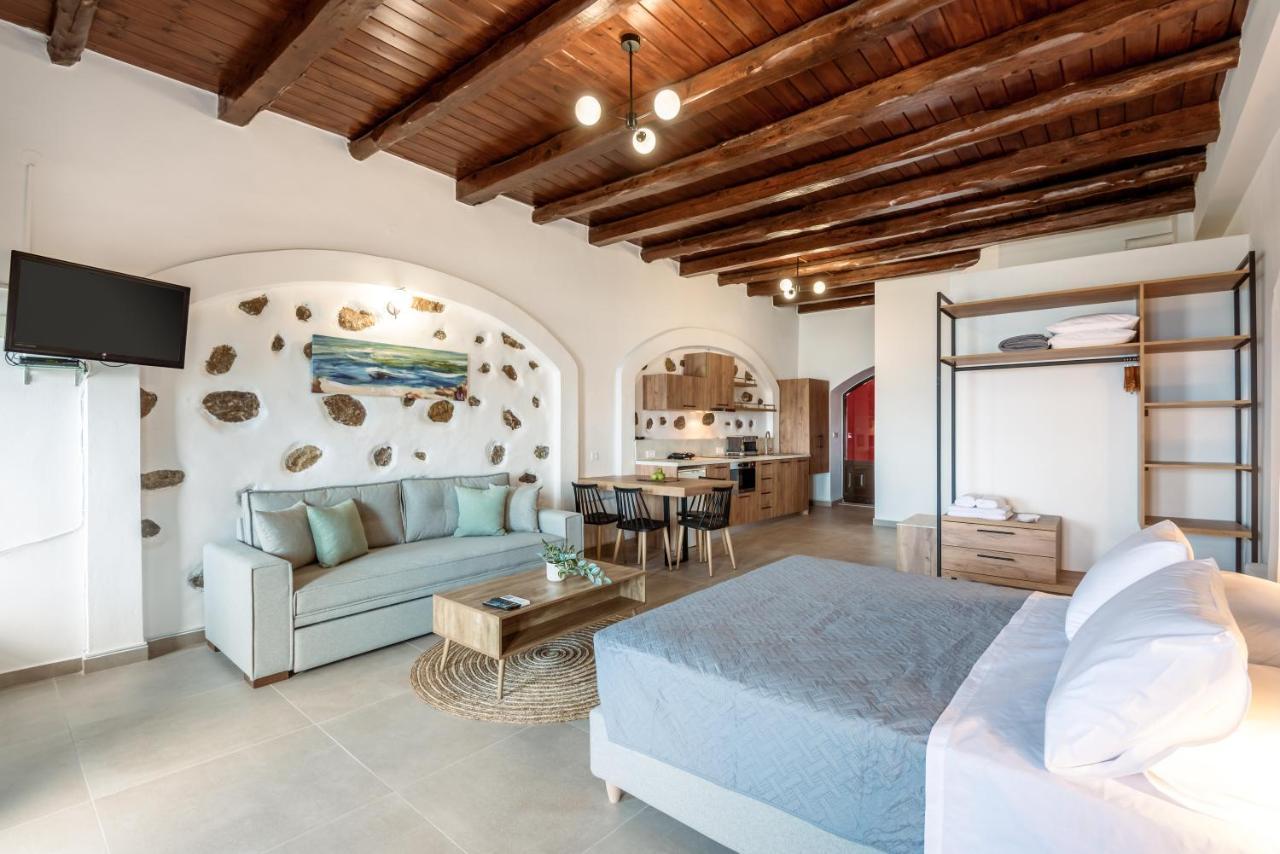Superb Apartments Kriaras Sea View In Sfakia Khóra Sfakíon 外观 照片